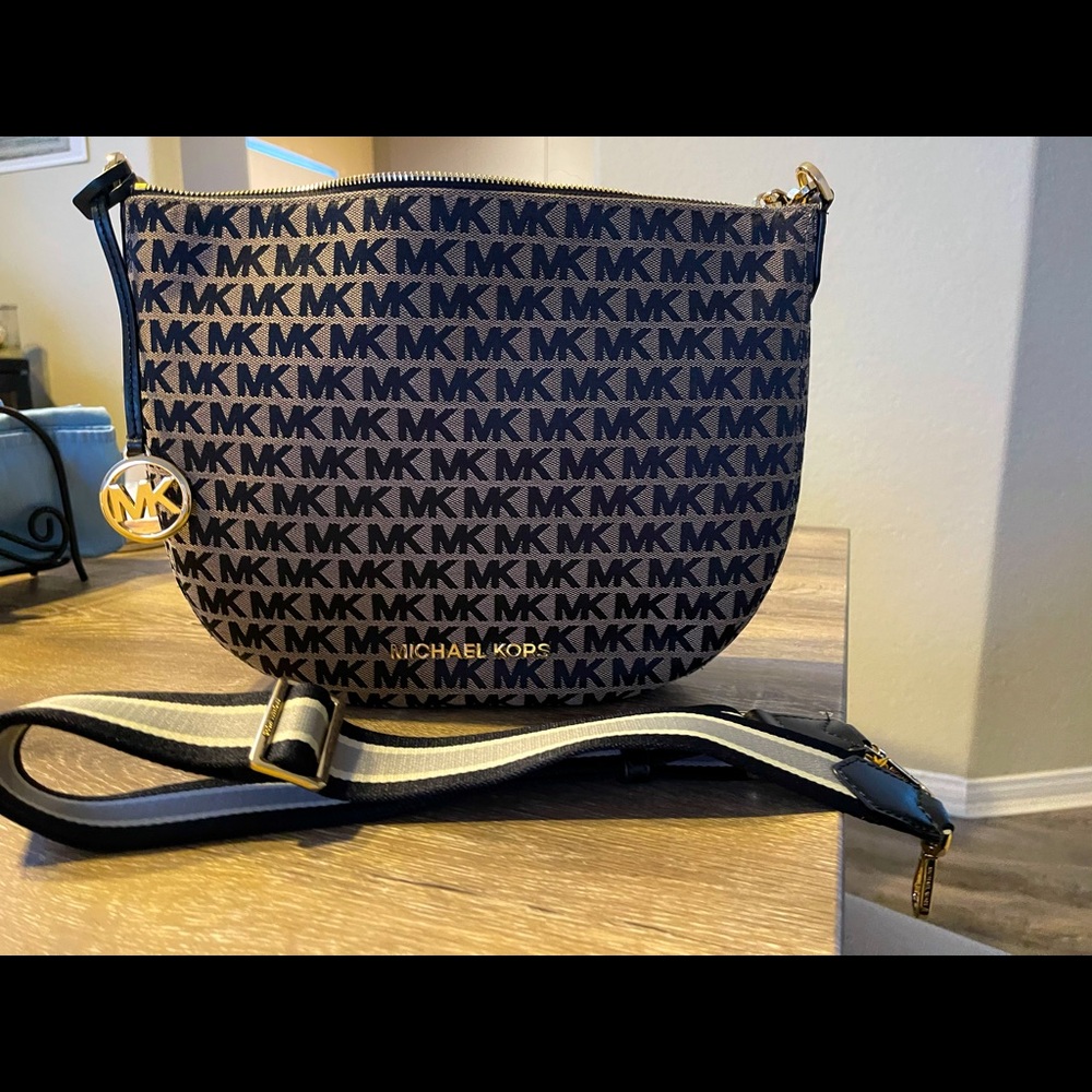 Michael Kors shoulder bag